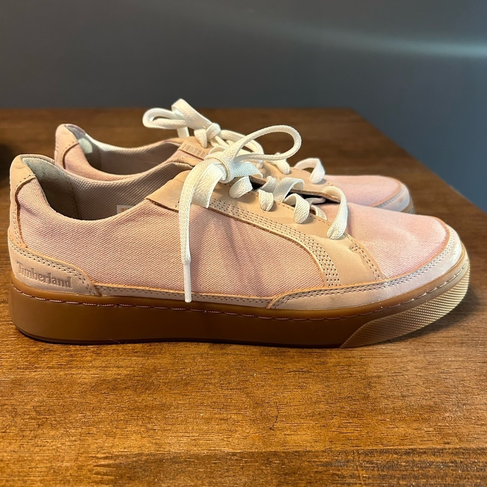 Timberland Atlanta Green EK Canvas 
Sneaker Shoes Light Pink Women’s Size 9